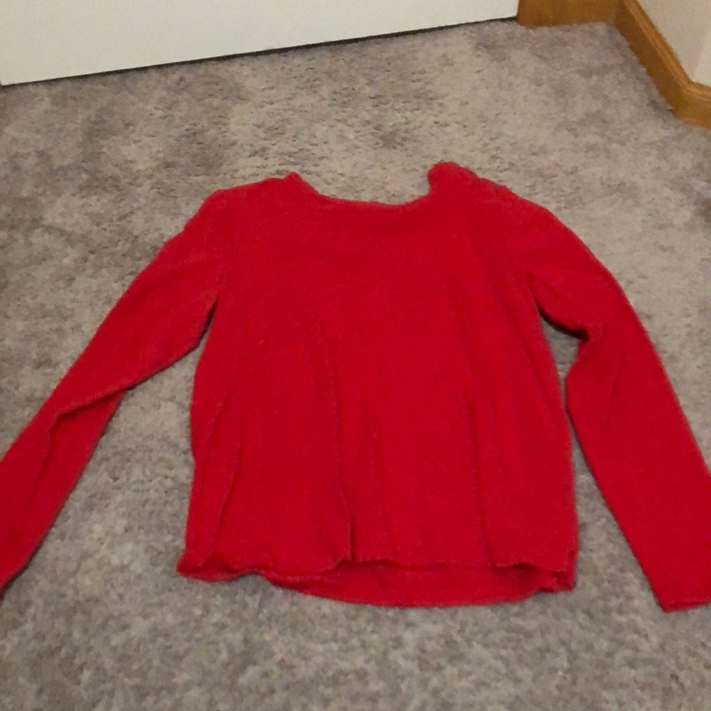 Long sleeve red shirt